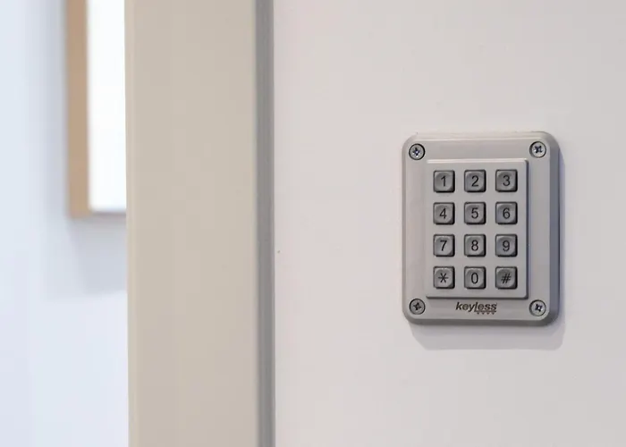 Flaminia354 - 4* Rome